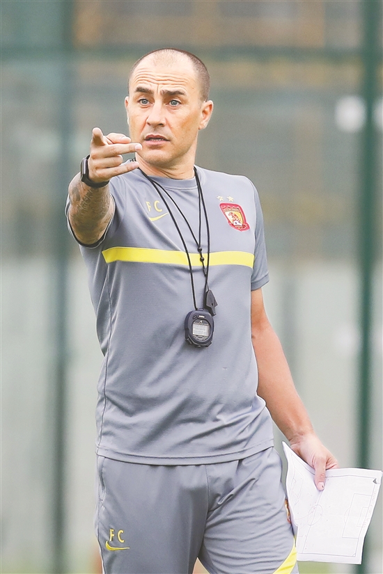 包含社区盾集结日再迎强敌；里昂更衣室发声；主帅态度——态度坚定；赛程密集仍需轮换的词条