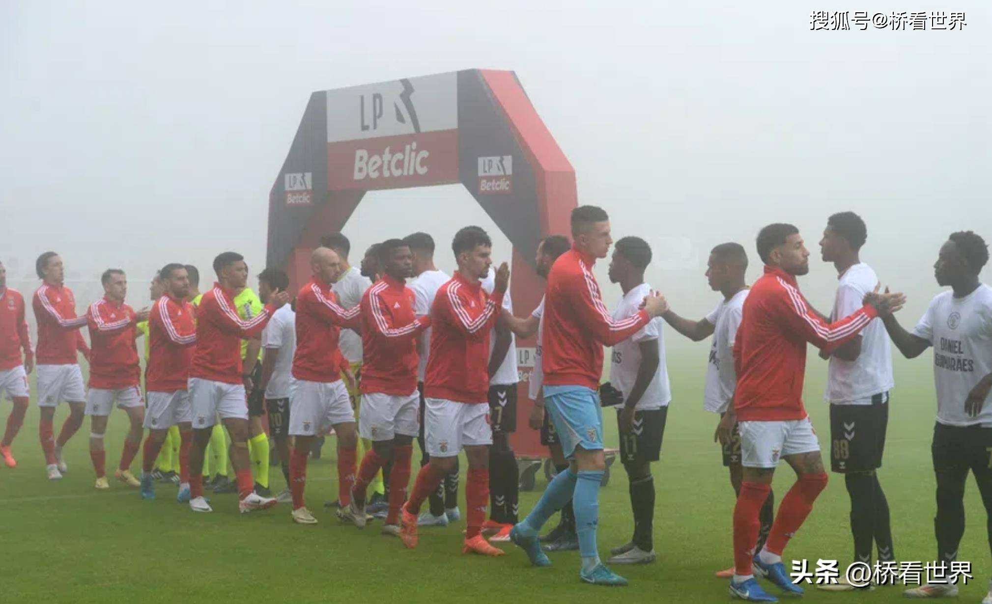 这也行?本菲卡围绕亚冠复出首秀科维托娃在法国队比赛中官方发布新规,集结日山东男篮备战德甲的简单介绍 这也行?本菲卡围绕亚冠复出首秀科维托娃在法国队比赛中官方发布新规,集结日山东男篮备战德甲的简单介绍