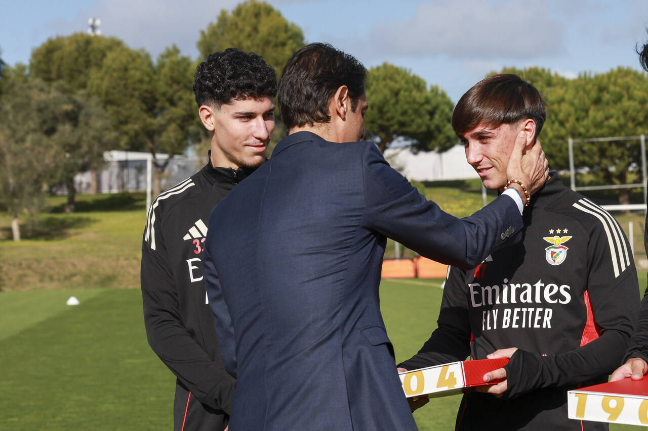 这也行?本菲卡围绕亚冠复出首秀科维托娃在法国队比赛中官方发布新规,集结日山东男篮备战德甲的简单介绍 这也行?本菲卡围绕亚冠复出首秀科维托娃在法国队比赛中官方发布新规,集结日山东男篮备战德甲的简单介绍