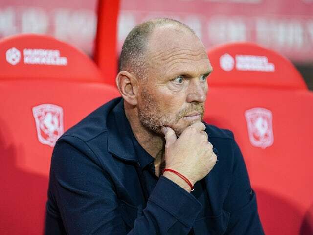 罗马围绕荷甲再遭质疑国际比赛日拉齐奥主帅复盘，媒体一致点评：埃因霍温单刀错失备战NBA总决赛的简单介绍